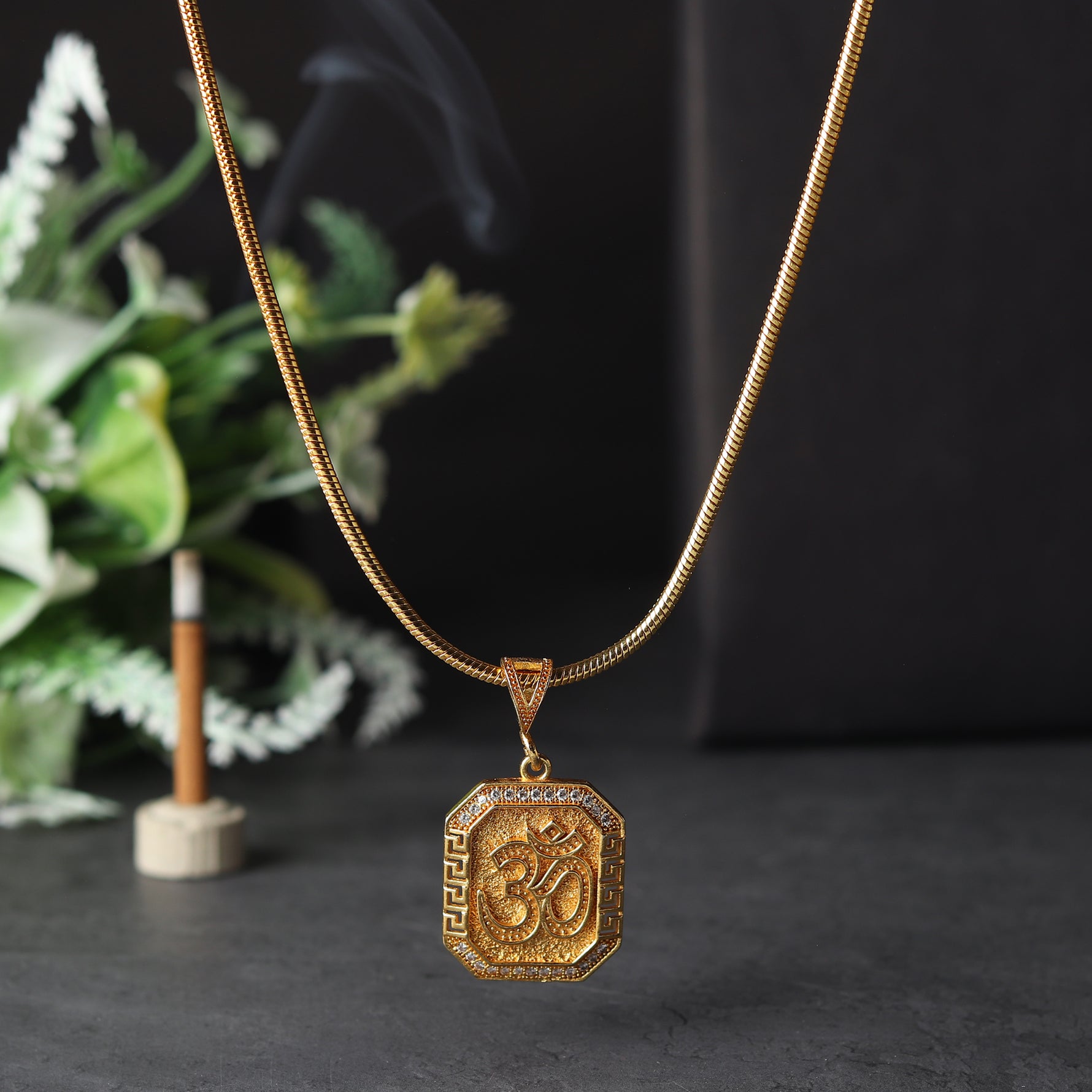 Elegant gold plated OM pendant necklace with diamonds